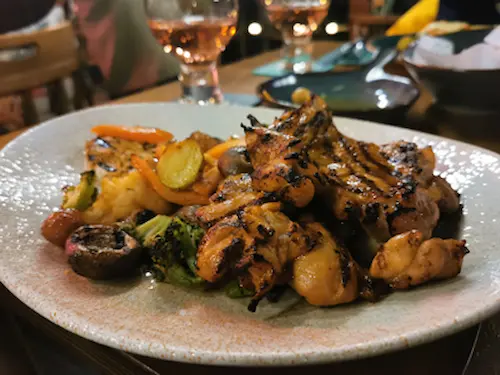 Ankara şık restoranlar listesinden Lou'da yenen lezzetli ve doyurucu tavuk yemeği